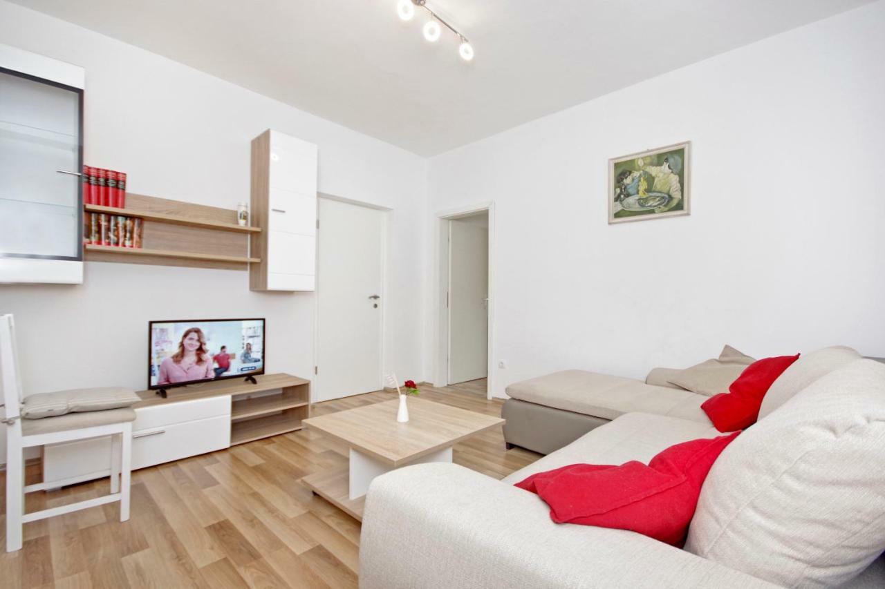 Apartments Andela Makarska Extérieur photo